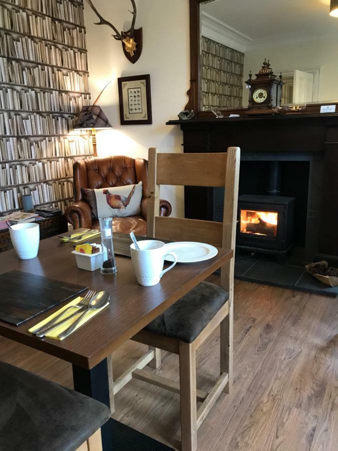 Bruach Mhor Guest House ピトロクリー エクステリア 写真